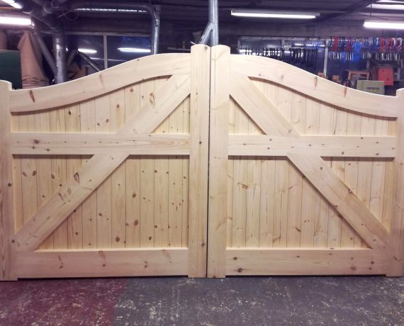 Large double gate
